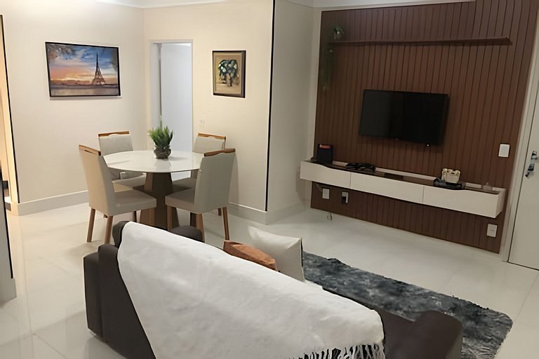 Confortavel , perto Av. 85 e t63