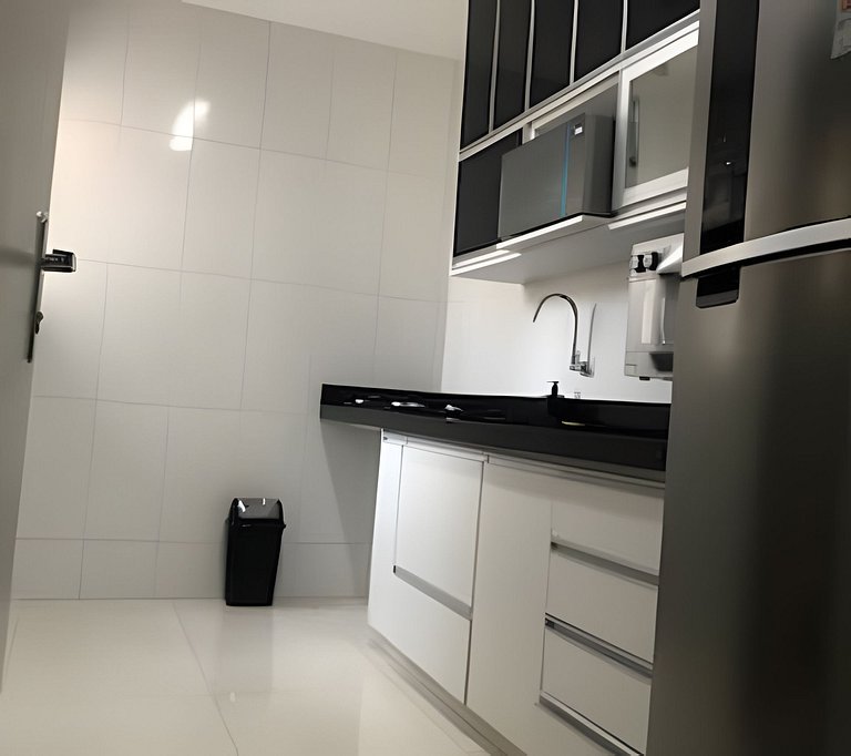 Confortavel , perto Av. 85 e t63