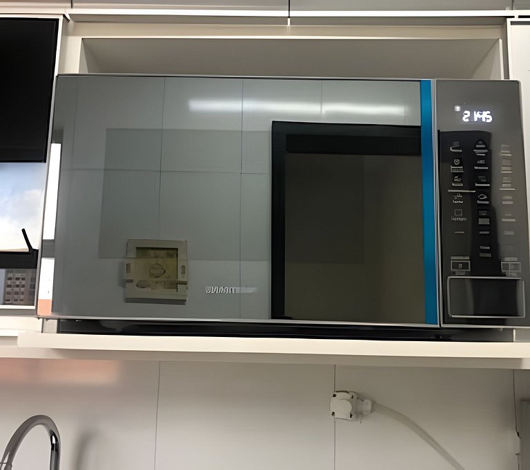 Confortavel , perto Av. 85 e t63