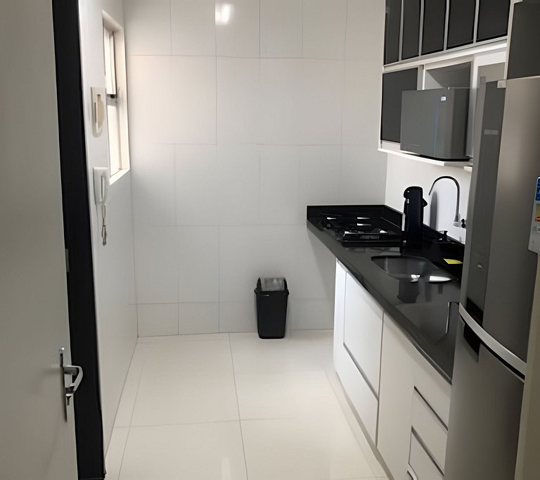 Confortavel , perto Av. 85 e t63