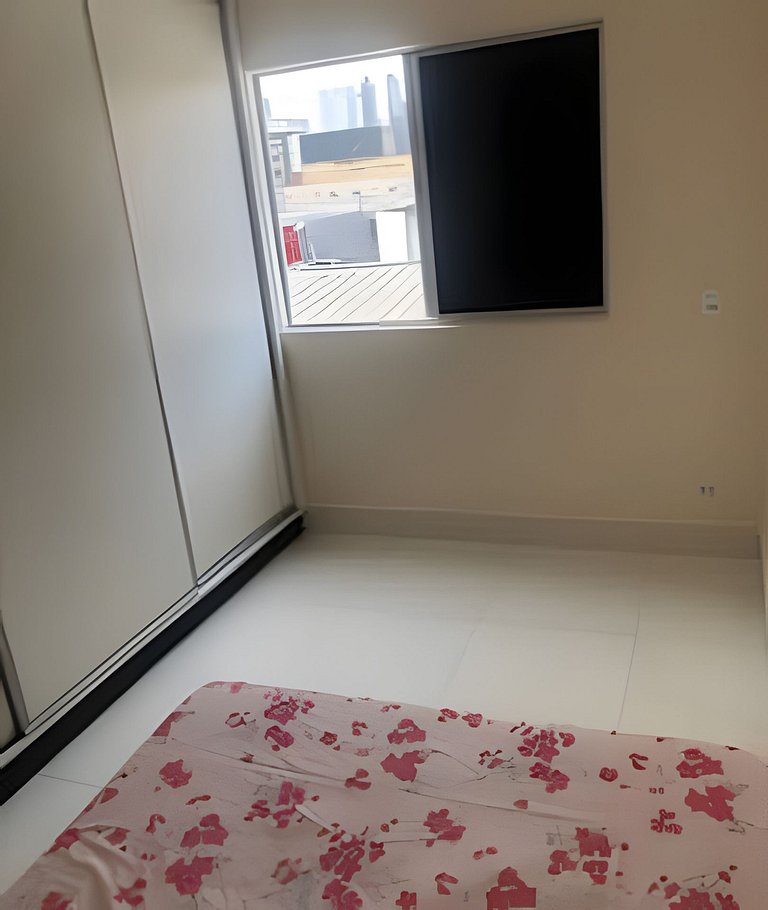 Confortavel , perto Av. 85 e t63