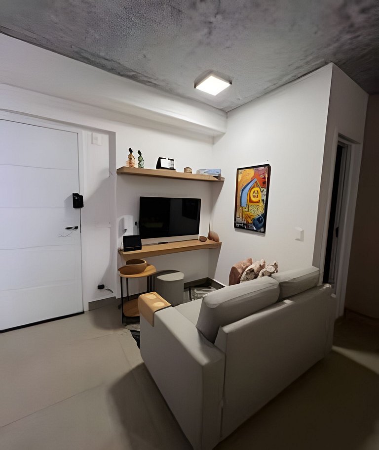 Romantico e Charmoso , Flat acolhedor