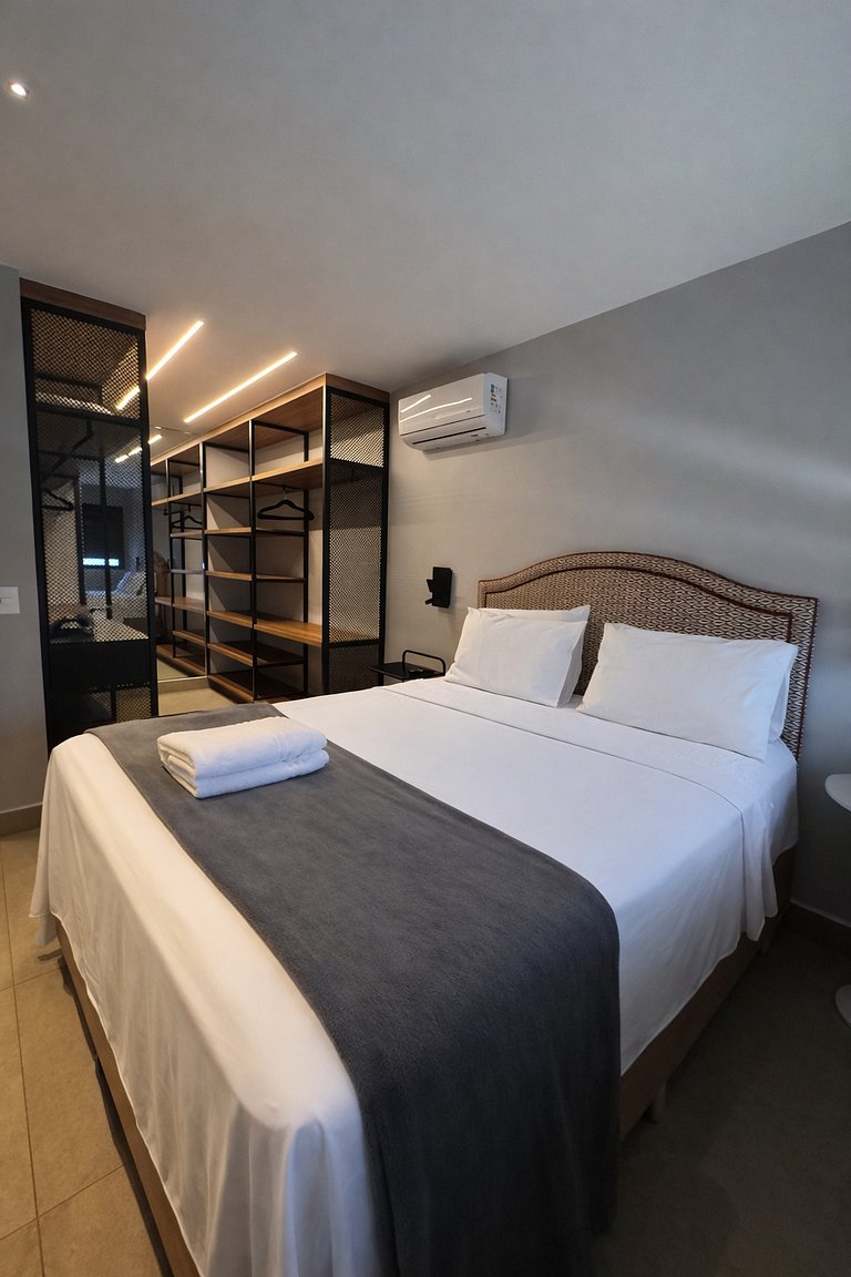 Retro Elegance, Acoonchergo com Estilo