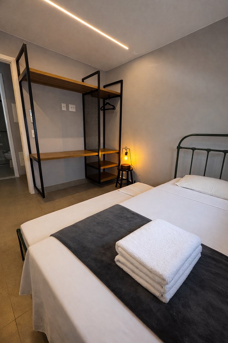 Retro Elegance, Acoonchergo com Estilo